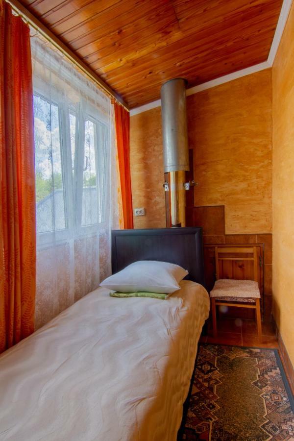 Rooms With Fortetsya View Kamjanez-Podilskyj Exterior foto