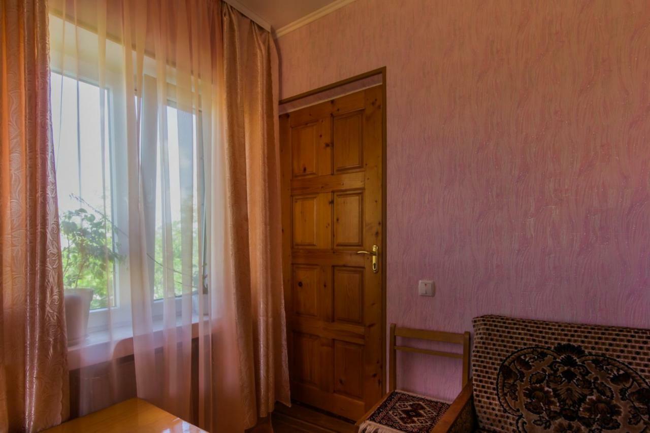 Rooms With Fortetsya View Kamjanez-Podilskyj Exterior foto