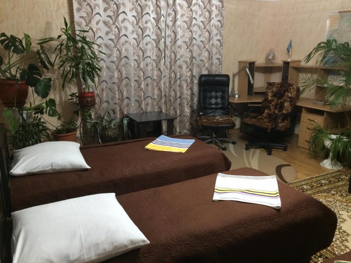 Rooms With Fortetsya View Kamjanez-Podilskyj Exterior foto